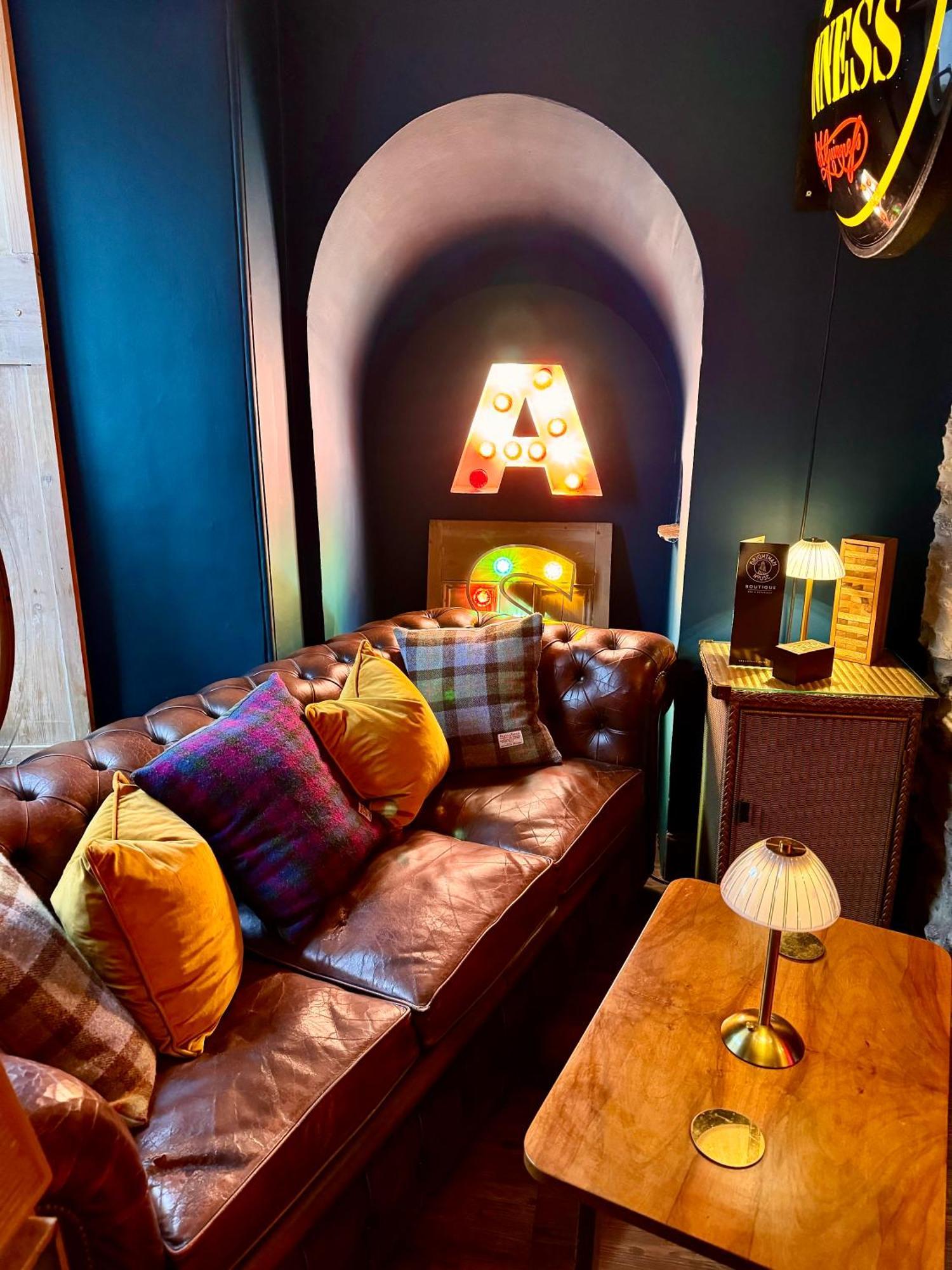 לינה וארוחת בוקר סלקומב Brightham House - Exclusively For Adults מראה חיצוני תמונה