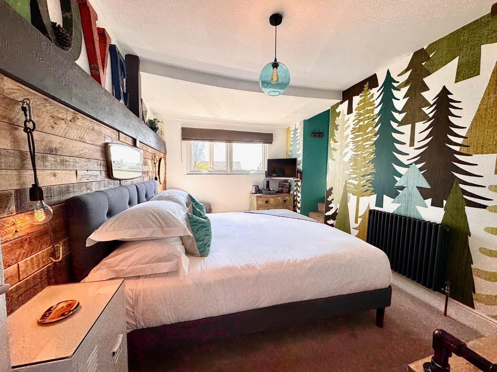 לינה וארוחת בוקר סלקומב Brightham House - Exclusively For Adults מראה חיצוני תמונה